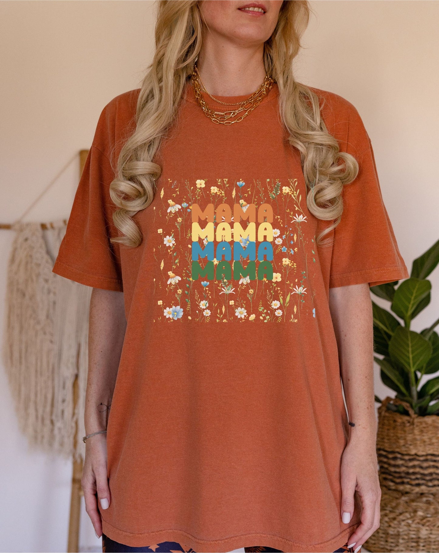 2024 Boho Shirt for Christmas WildFlowers Tee Mothers Day T-Shirt from daughter Gardening Tshirt for Mama Comfy Top for Happy Mothers Day