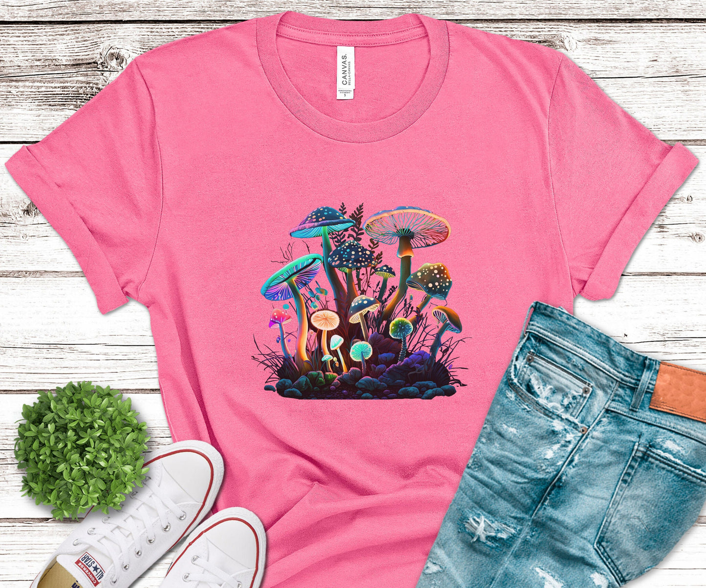 Retro mushroom tee, Funky psychedelic T-shirt, Forestcore toadstool Tshirt, Goblincore birthday gift, Autumn green witch shirt, Hippy Top