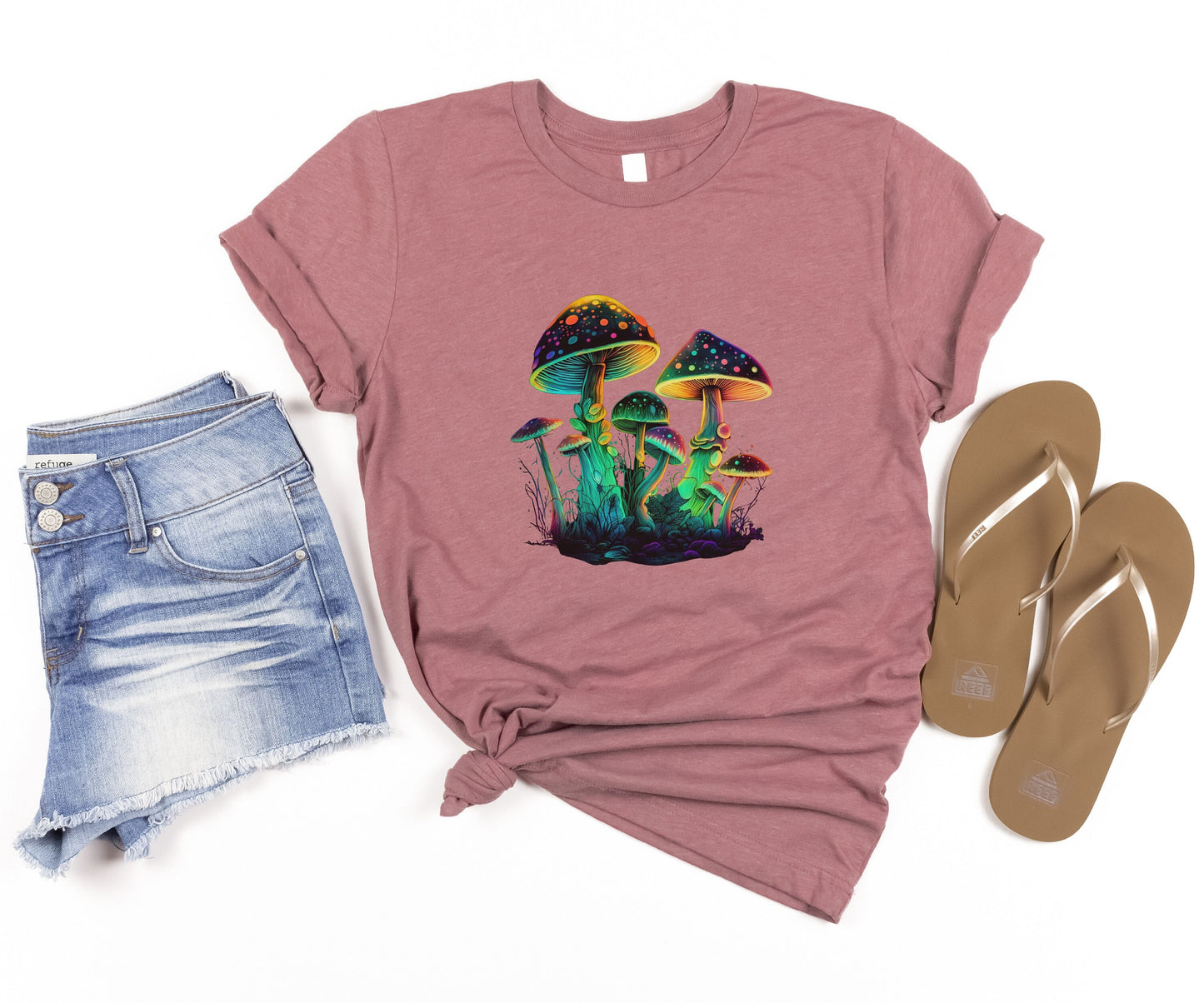 Retro mushroom tee, Funky psychedelic T-shirt, Forestcore toadstool Tshirt, Goblincore birthday gift, Autumn green witch shirt, Hippy Top