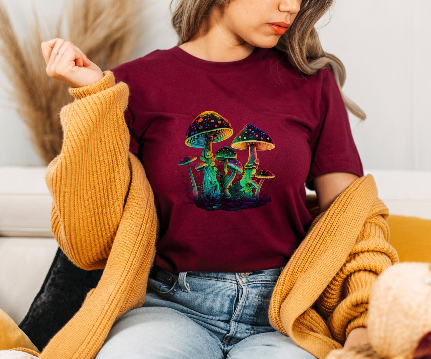 Retro mushroom tee, Funky psychedelic T-shirt, Forestcore toadstool Tshirt, Goblincore birthday gift, Autumn green witch shirt, Hippy Top