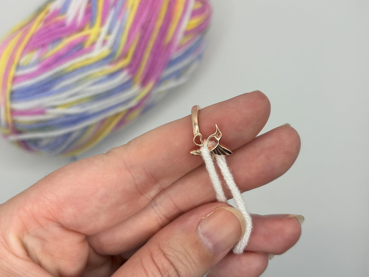 Adjustable Yarn Crochet Tension Ring with engraving - Bird knitting or crochet loop, fibre arts, wool thread guide, knitter gift, crafting