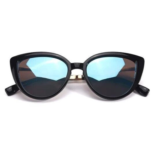Trendy Cateyes travel, beach/holiday sunglasses UV400 protection - Black Silver