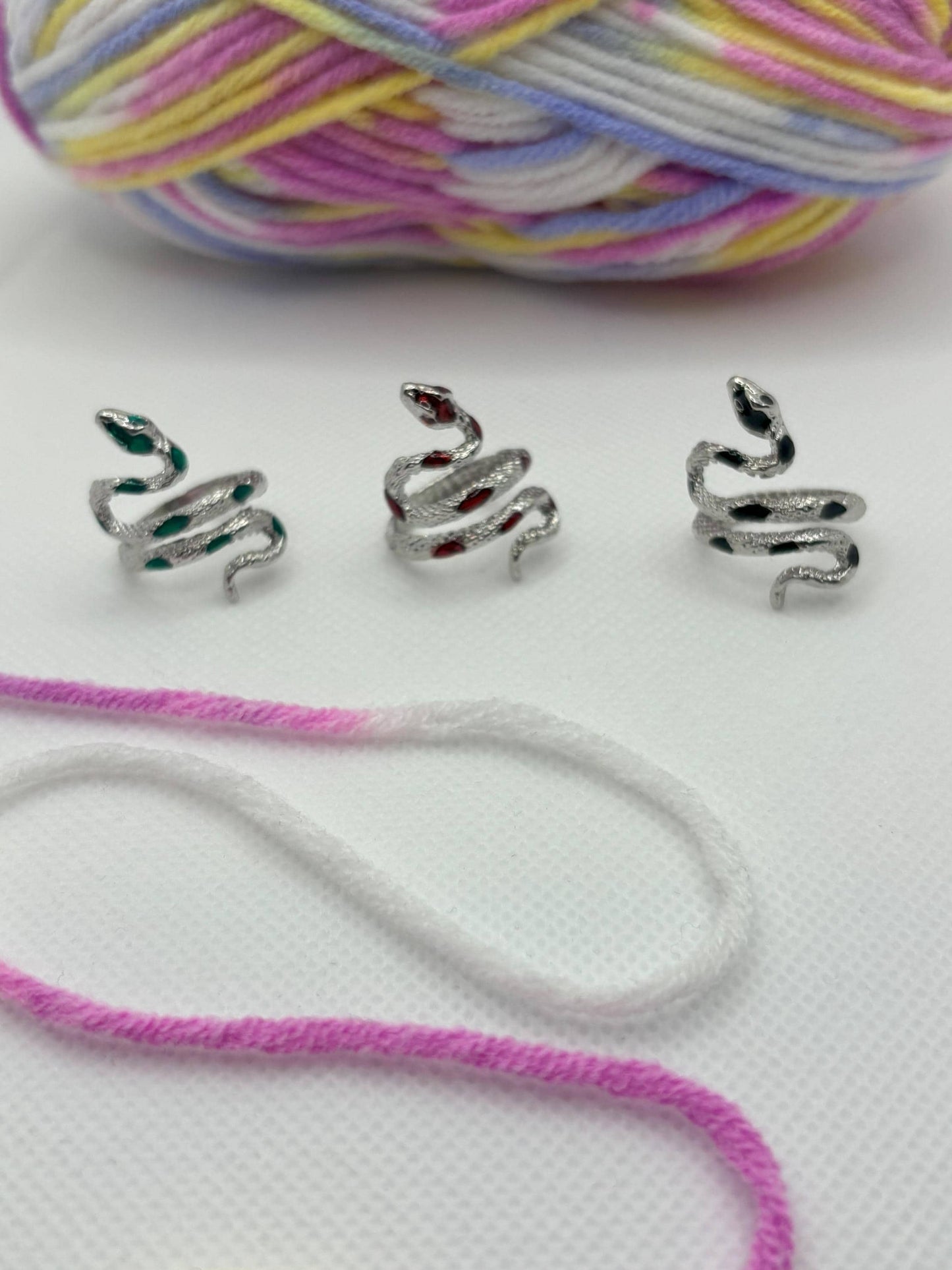 Adjustable Yarn Crochet Tension Ring  - Snake knitting or crochet loop, fibre arts, wool thread guide, knitter gift, crafting