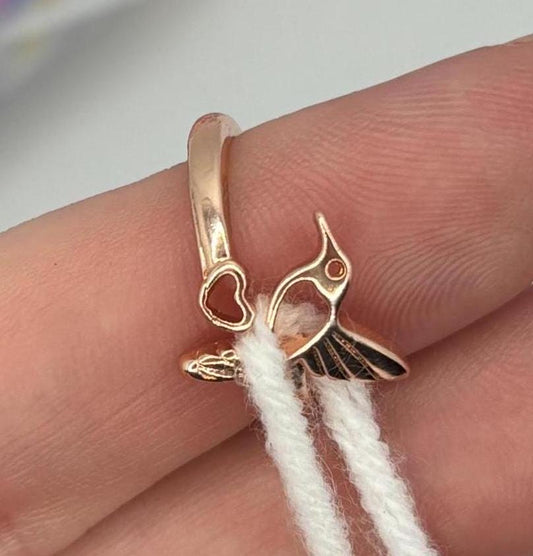 Adjustable Yarn Crochet Tension Ring with engraving - Bird knitting or crochet loop, fibre arts, wool thread guide, knitter gift, crafting